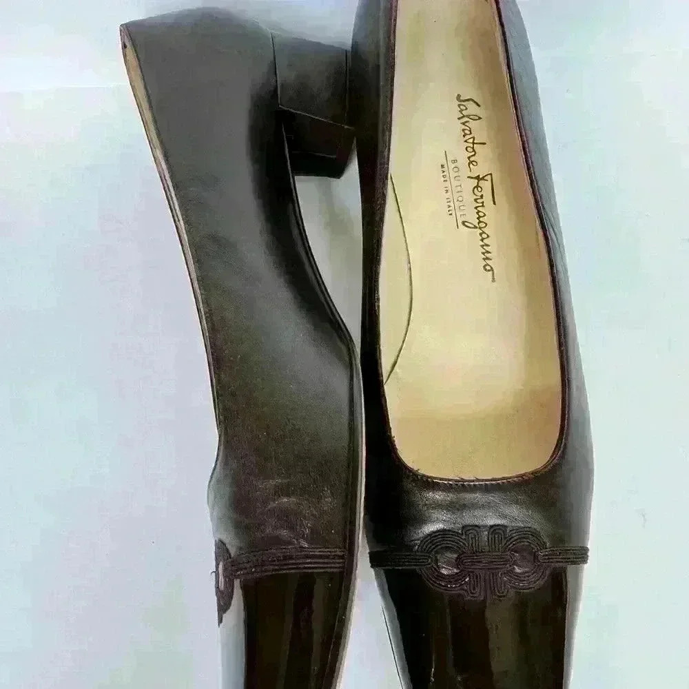 Salvatore Ferragamo Leather Logo Cap-toe Shoes